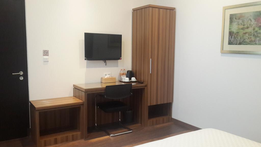 Dago Teuku Angkasa 14 Hotel Bandung Phòng bức ảnh