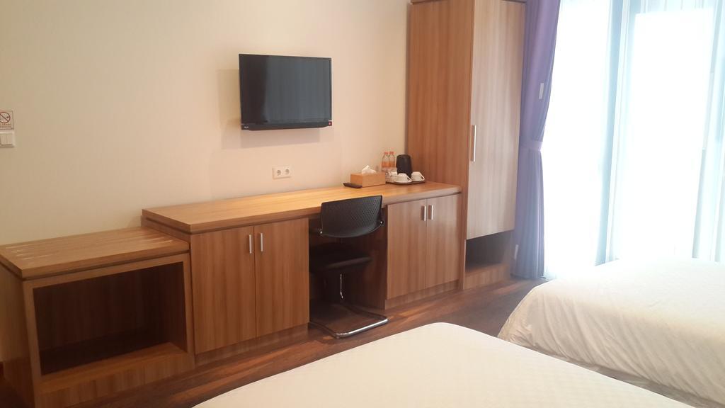 Dago Teuku Angkasa 14 Hotel Bandung Phòng bức ảnh